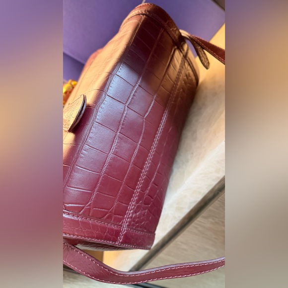 Alexander McQueen Burgundy Croc Embossed Leather Bag - Picture 7 of 16